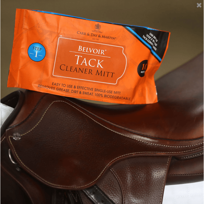 Carr Day Martin Belvoir Tack Cleaner Step 1 Cleaner Mitt