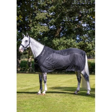 Mesh Sports Cooler Rug
