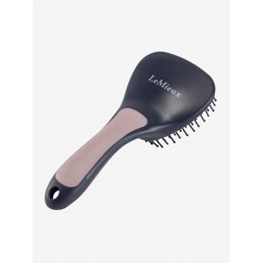 Tail Brush