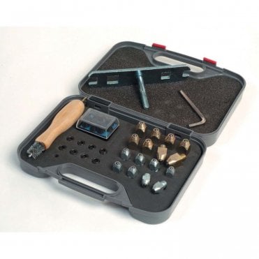 Stud Kit
