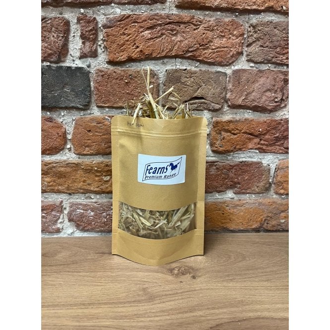 Pet Straw Sample
