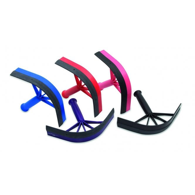 Shires Plastic Sweat Scraper